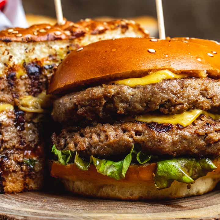 Kembangkan Brand Lokal, Inilah 7 Franchise Burger Murah Hasil Produksi Nasional